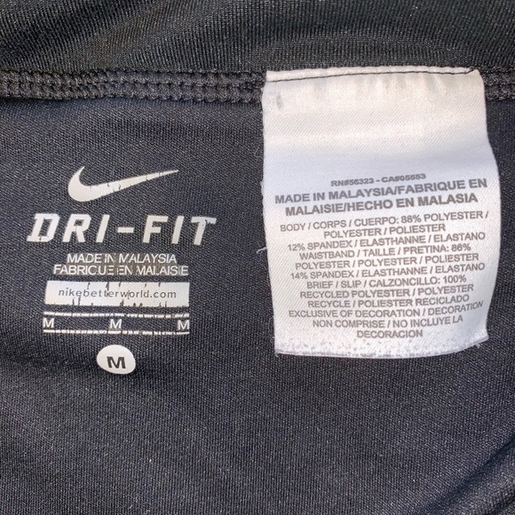 Nike running shorts - Picture 5 of 6